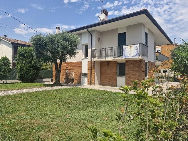 Villa Indipendente in affitto a Carmignano Di Brenta, Padova