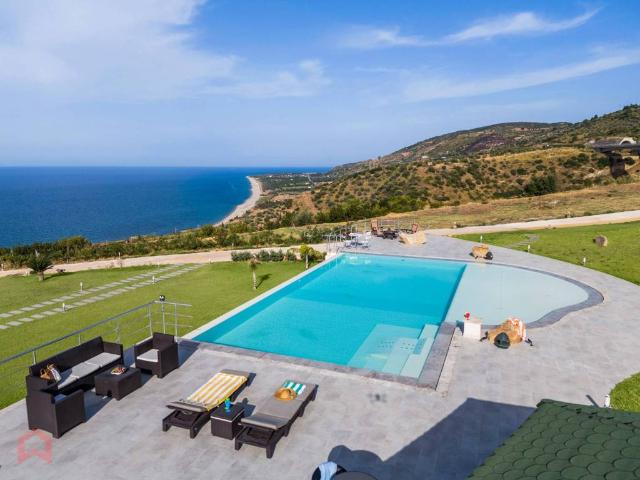 Villa Indipendente in affitto a Caronia, Sicilia