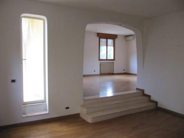 Villa Indipendente in affitto a Unione delle Terre d'Argine, Carpi