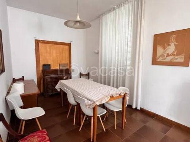 Villa Indipendente in affitto a Marina di Carrara, Carrara
