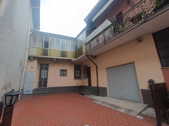 Villa Indipendente in affitto a Piemonte, Verbano-cusio-ossola