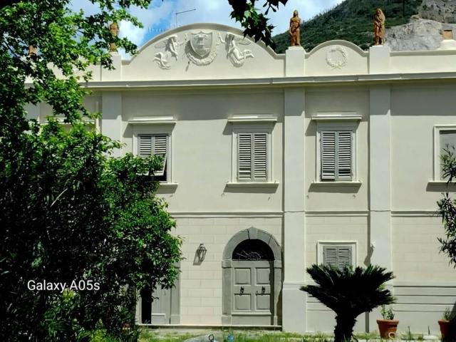 Villa Indipendente in affitto a San Casciano, Cascina