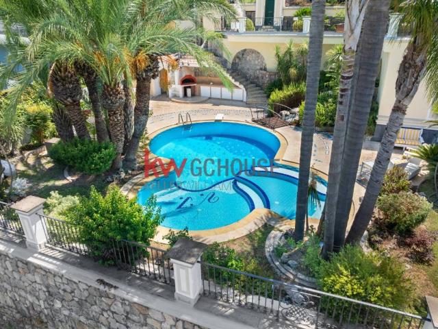 Villa Indipendente in affitto a Mezzapietra, Castellammare Di Stabia