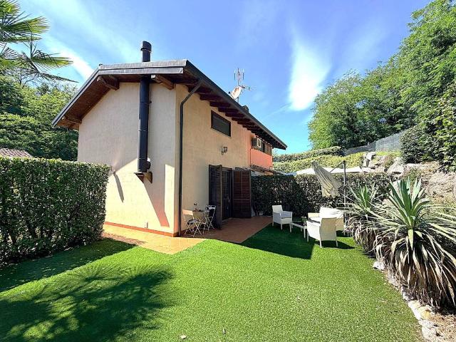 Villa Indipendente in affitto a Piemonte, Novara