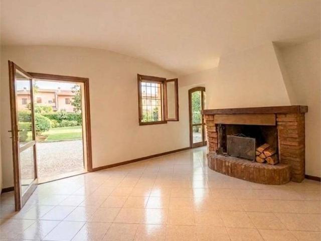 Villa Indipendente in affitto a Unione di comuni Terre di Castelli, Castelnuovo Rangone