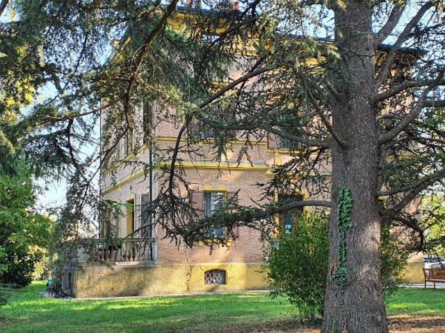 Villa Indipendente in affitto a Unione dei comuni del Distretto Ceramico, Formigine