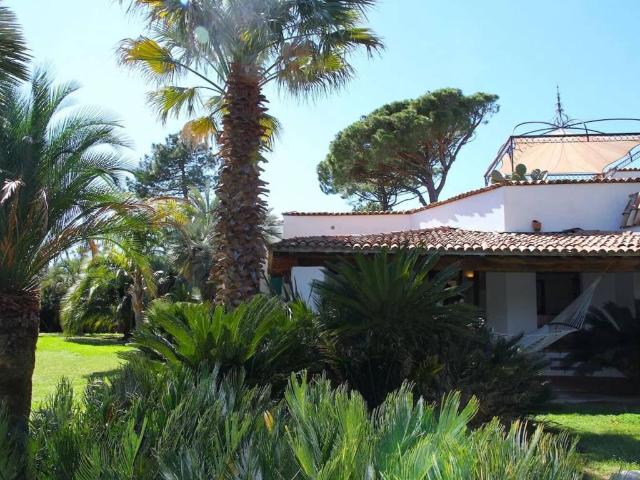 Villa Indipendente in affitto a Castiglione Della Pescaia, Toscana