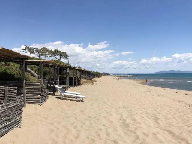 Villa Indipendente in affitto a Castiglione Della Pescaia, Toscana