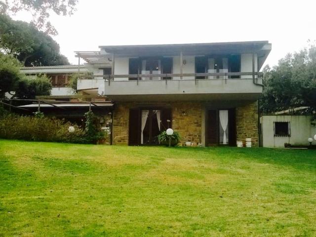 Villa Indipendente in affitto a Castiglione Della Pescaia, Toscana