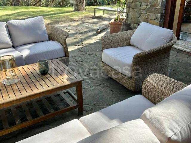 Villa Indipendente in affitto a Piemonte, Biella