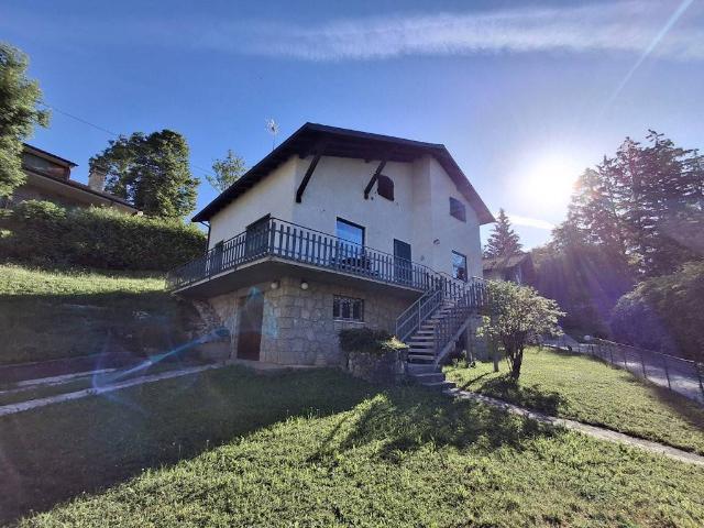 Villa Indipendente in affitto a Dorga, Castione Della Presolana