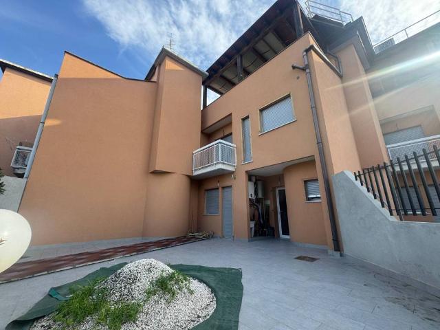 Villa Indipendente in affitto a San Giovanni Galermo-Trappeto-Cibali, Catania