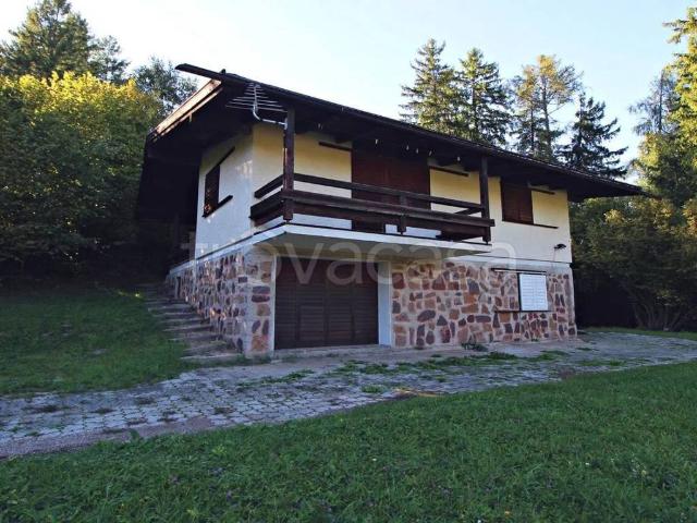 Villa Indipendente in affitto a Comunità territoriale della Val di Fiemme, Daiano