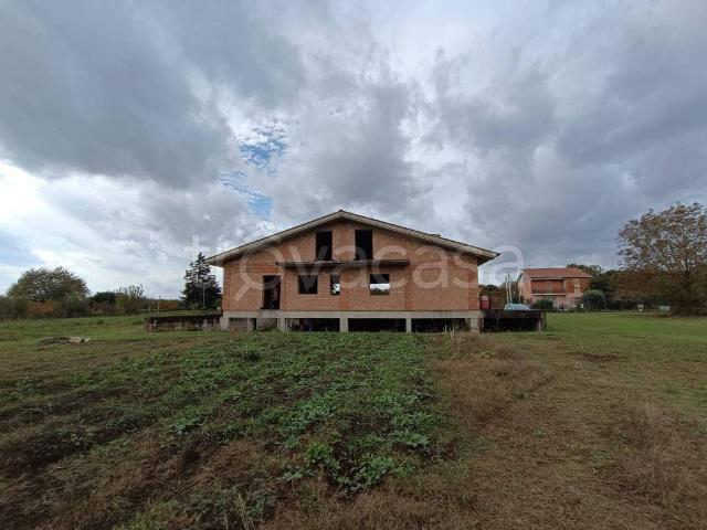 Villa Indipendente in affitto a San Bartolomeo, Roma Capitale