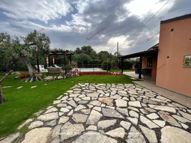 Villa Indipendente in affitto a Capo, Cefalù