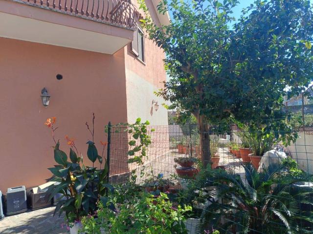 Villa Indipendente in affitto a Roma Capitale, Lazio