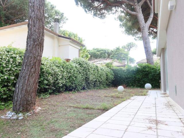 Villa Indipendente in affitto a Milano Marittima, Cervia