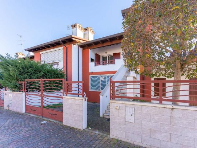 Villa Indipendente in affitto a Lido di Pomposa, Comacchio