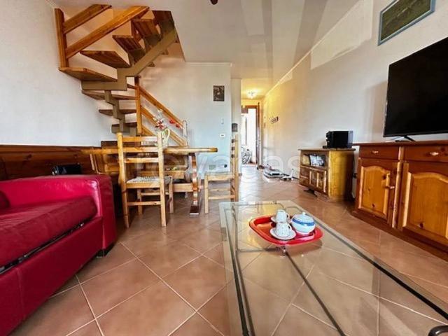 Villa Indipendente in affitto a Fabbreria, Campello Sul Clitunno