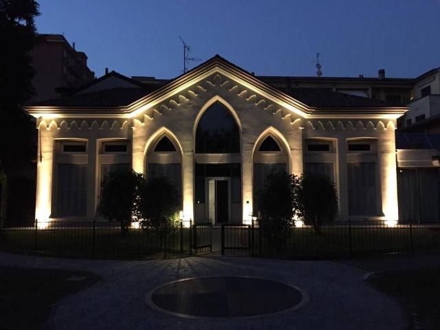 Villa Indipendente in affitto a Dugana, Desio