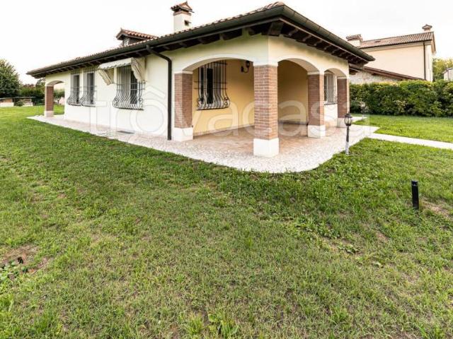 Villa Indipendente in affitto a Dueville, Veneto