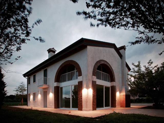 Villa Indipendente in affitto a Dueville, Veneto
