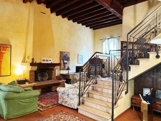 Villa Indipendente in affitto a Ferrara, Reggio Emilia