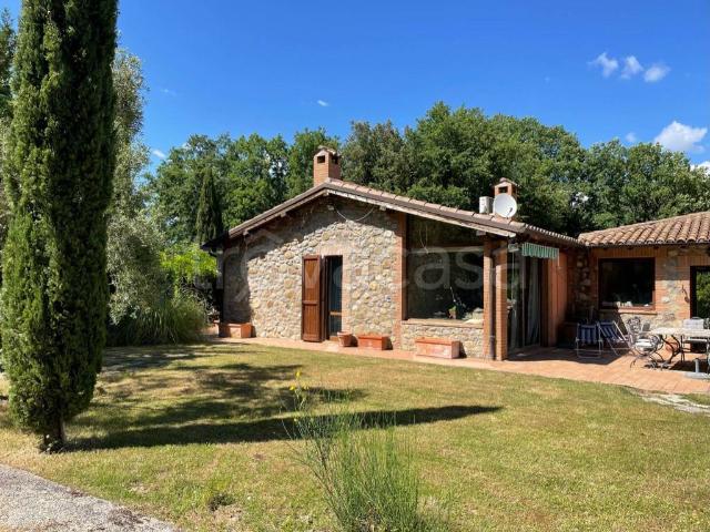 Villa Indipendente in affitto a Poggi, Ficulle