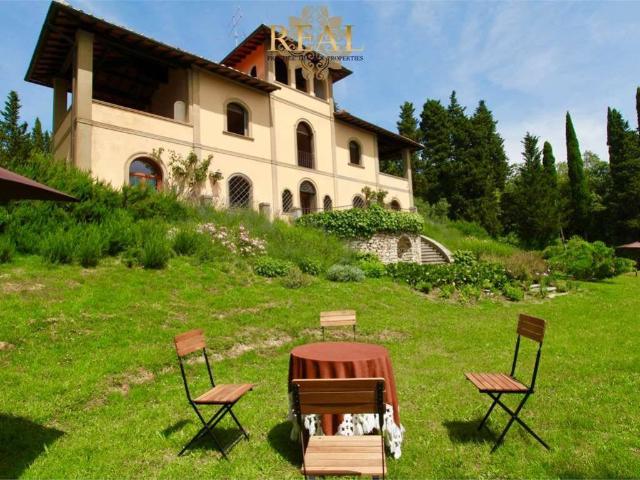 Villa Indipendente in affitto a Fiesole, Toscana
