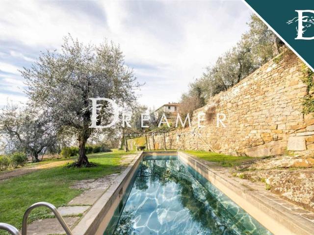 Villa Indipendente in affitto a San Domenico, Fiesole