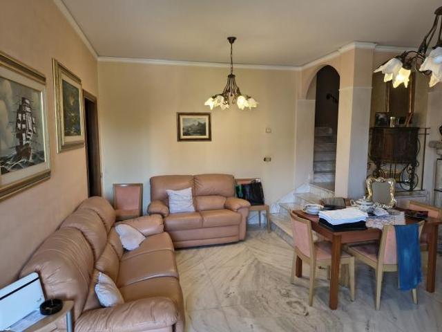 Villa Indipendente in affitto a Unione dei comuni del Distretto Ceramico, Fiorano Modenese