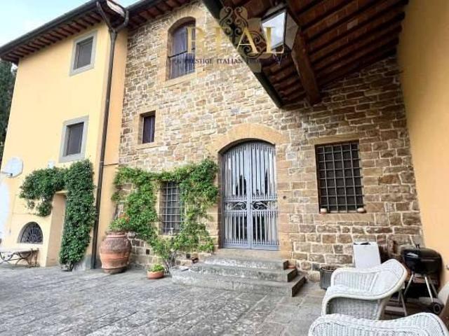 Villa Indipendente in affitto a Quartiere 3, Firenze
