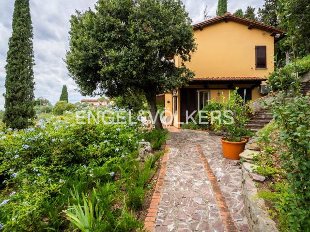 Villa Indipendente in affitto a Quartiere 2, Firenze