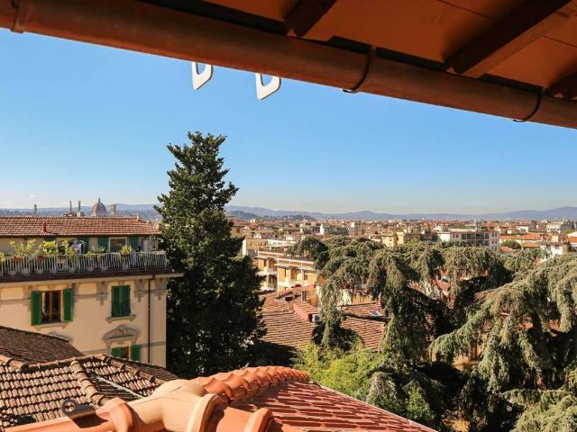 Villa Indipendente in affitto a Quartiere 2, Firenze