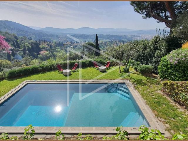 Villa Indipendente in affitto a Quartiere 2, Firenze