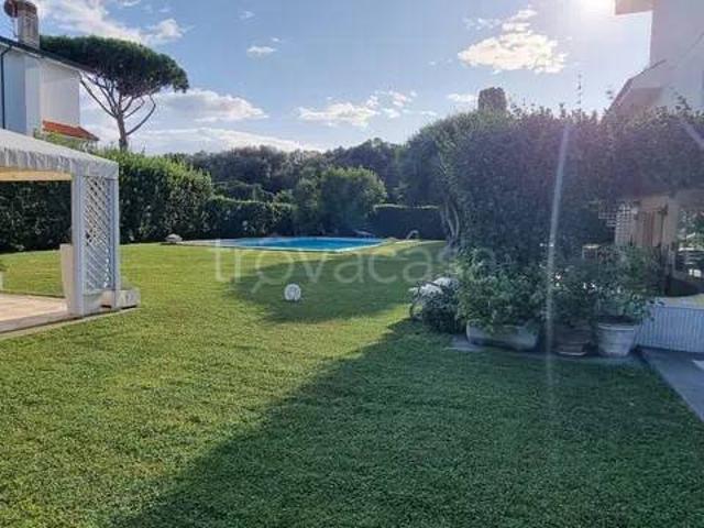 Villa Indipendente in affitto a Roma Capitale, Lazio