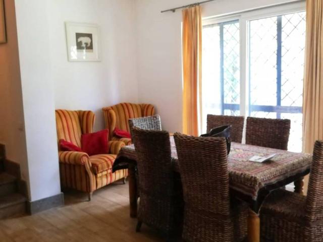 Villa Indipendente in affitto a Fregene, Roma Capitale