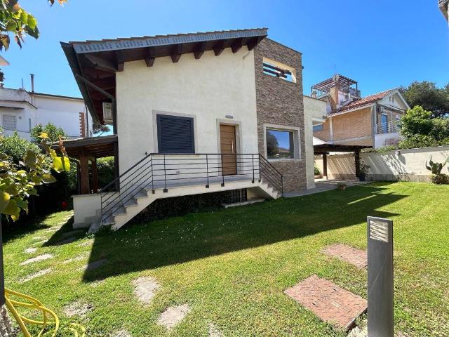 Villa Indipendente in affitto a Roma Capitale, Lazio