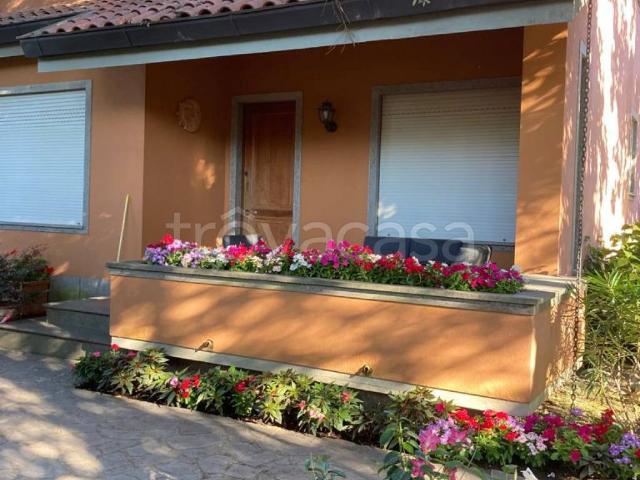 Villa Indipendente in affitto a Fregene, Roma Capitale