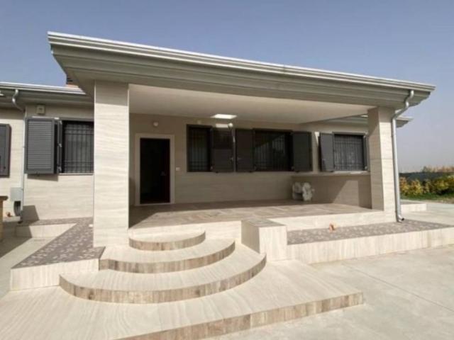 Villa Indipendente in affitto a Puglia, Foggia