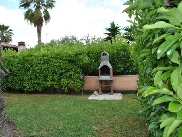 Villa Indipendente in affitto a Salto Di Fondi, Lazio