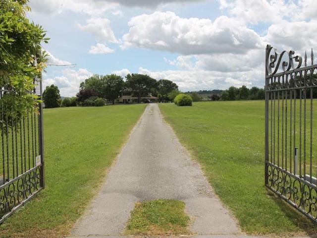 Villa Indipendente in affitto a Unione di Comuni della Romagna Forlivese, Quattro