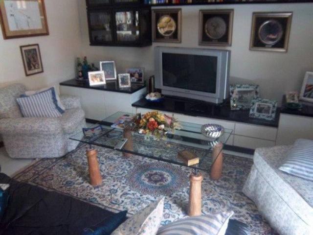 Villa Indipendente in affitto a Caranna, Forte Dei Marmi