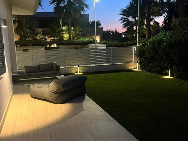 Villa Indipendente in affitto a Forte Dei Marmi, Toscana