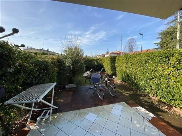 Villa Indipendente in affitto a Forte Dei Marmi, Toscana