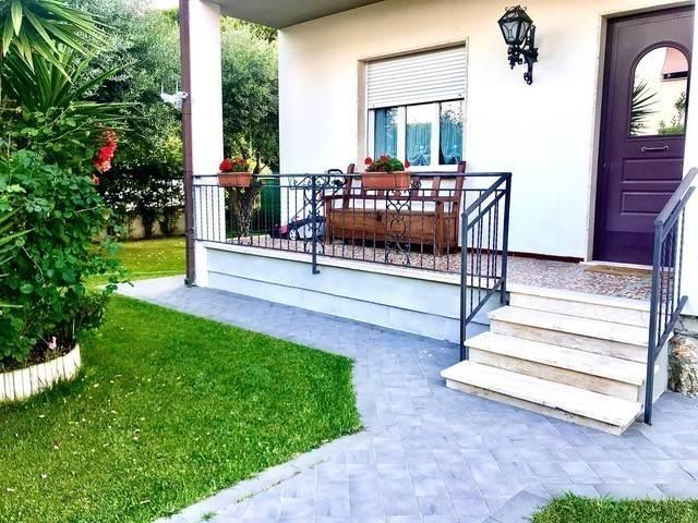 Villa Indipendente in affitto a Vaiana, Forte Dei Marmi
