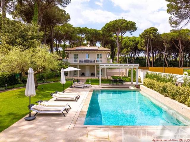 Villa Indipendente in affitto a Vittoria Apuana, Forte Dei Marmi