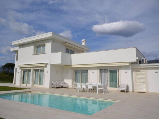 Villa Indipendente in affitto a Vaiana, Forte Dei Marmi