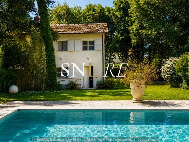 Villa Indipendente in affitto a Roma Imperiale, Forte Dei Marmi