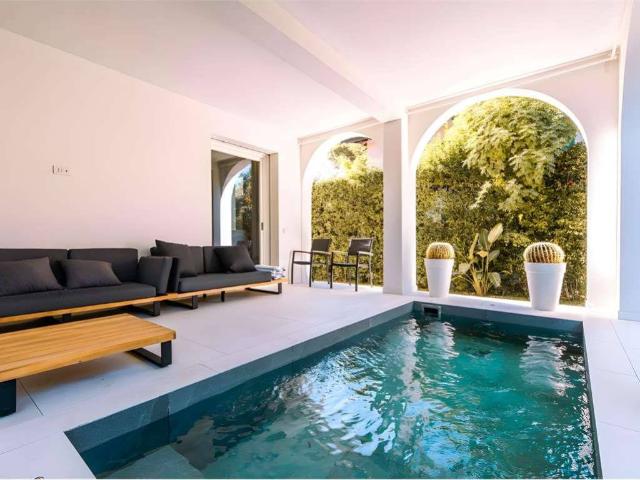 Villa Indipendente in affitto a Vittoria Apuana, Forte Dei Marmi